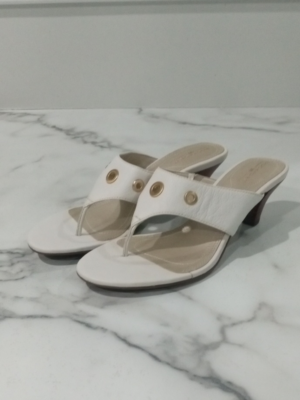 Women’s White Thong Heel Sandals with Gold Accents